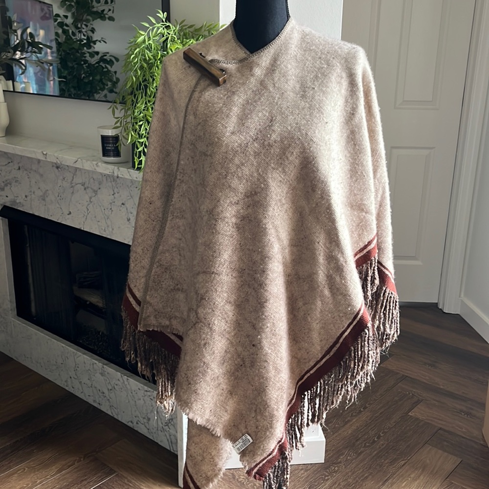 Cashmere silk cape